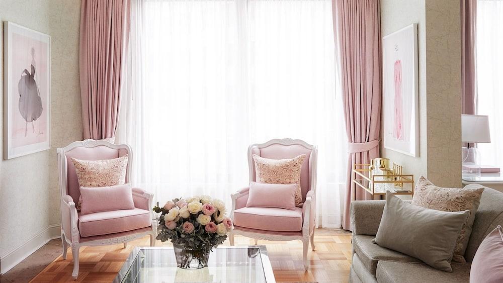 The Langham Hotel 5*