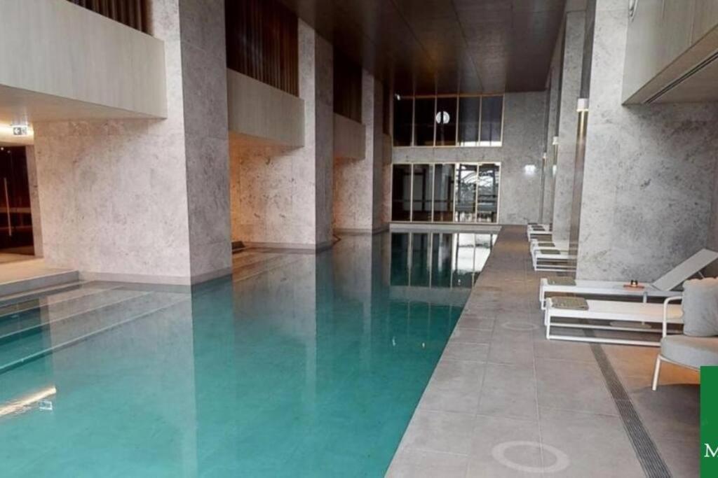 Apartamento Luxury W/ Facilities, Views & Parking Melbourne