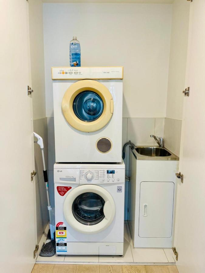 Apartment Urban Chic Retreat Near Crown W/ Free Parking Melbourne