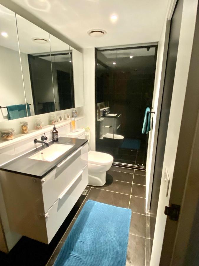 Apartment 2 Bedroom With Pool, Gym And Rooftop Melbourne