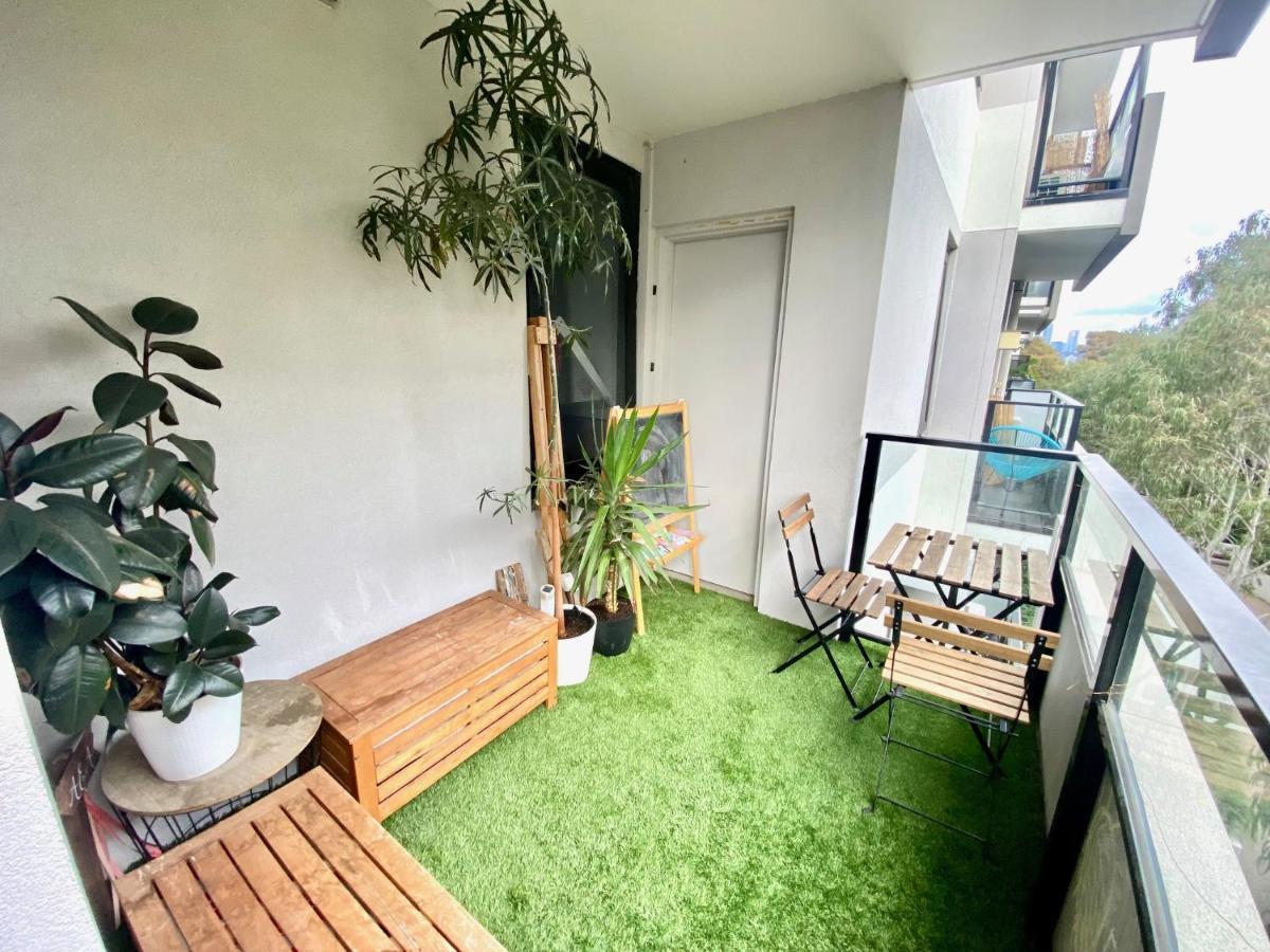 Apartment 2 Bedroom With Pool, Gym And Rooftop Melbourne