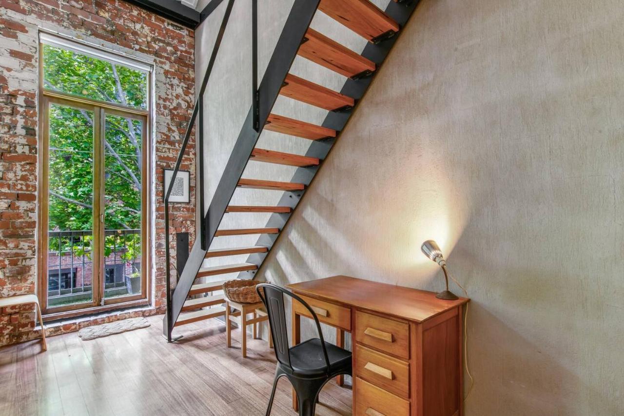 Holiday home Iconic Macrobertson Chocolate Factory Conversion