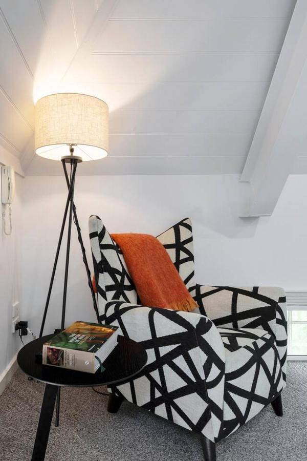 Inner Living In A Modern Slice Of History * Melbourne