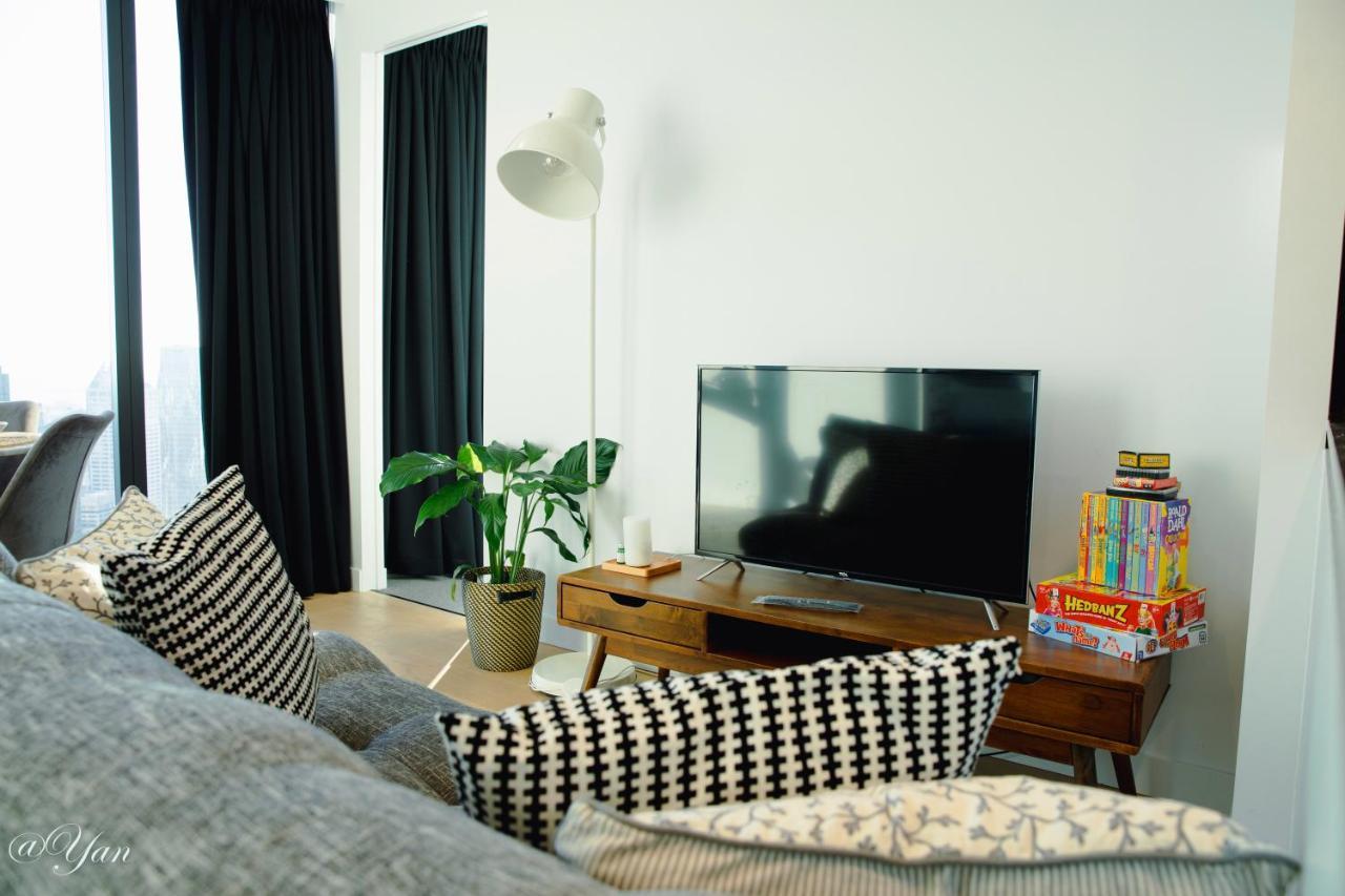 Apartment New Year Eve's Fireworks & Bayview In Cbd Melbourne