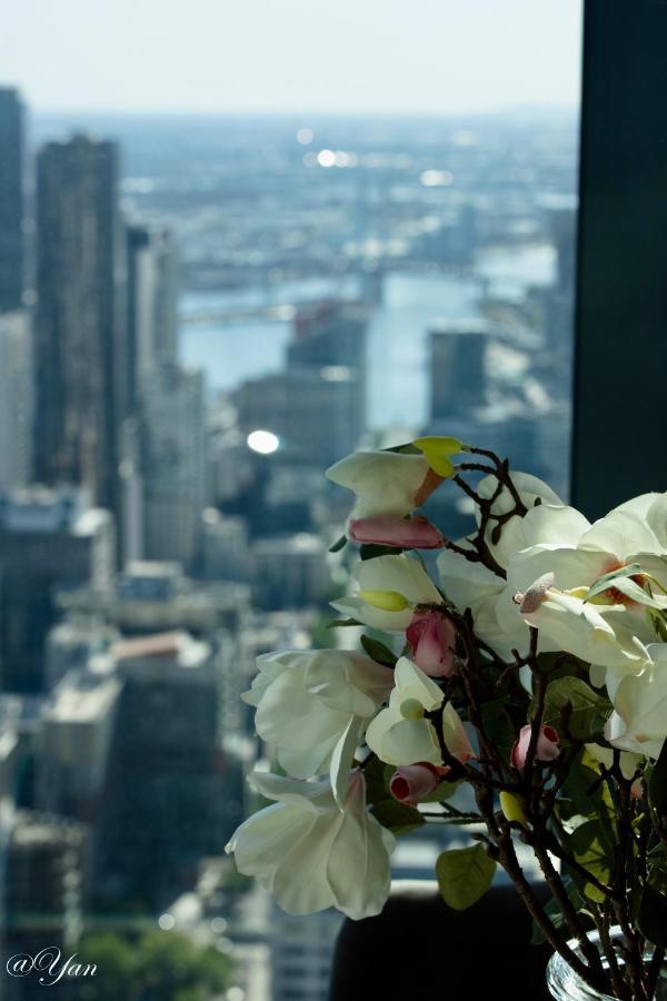 New Year Eve's Fireworks & Bayview In Cbd Apartment