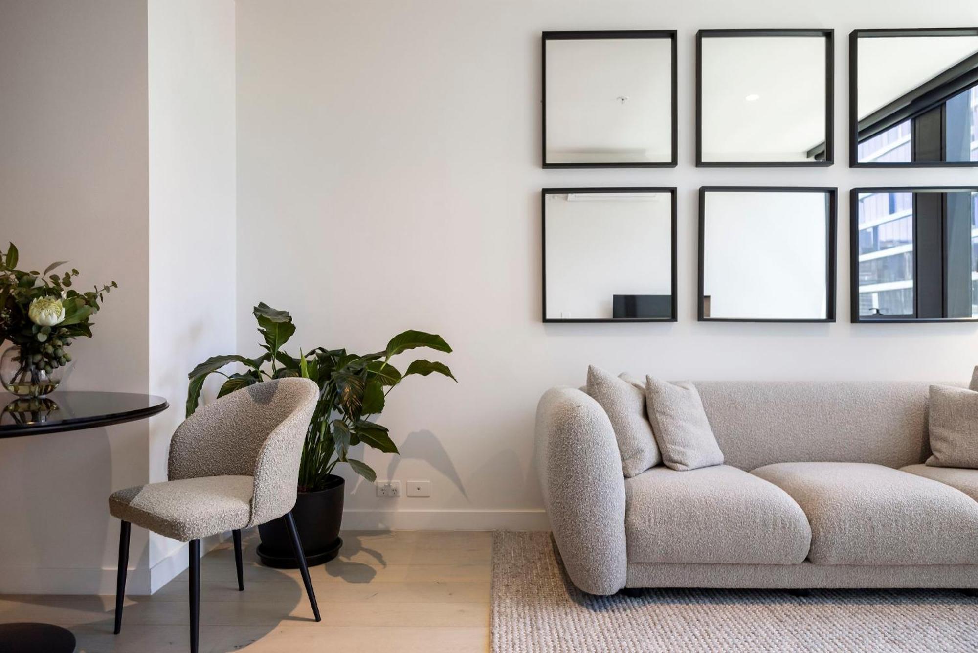 Luxuria - Collins House Apartment Melbourne