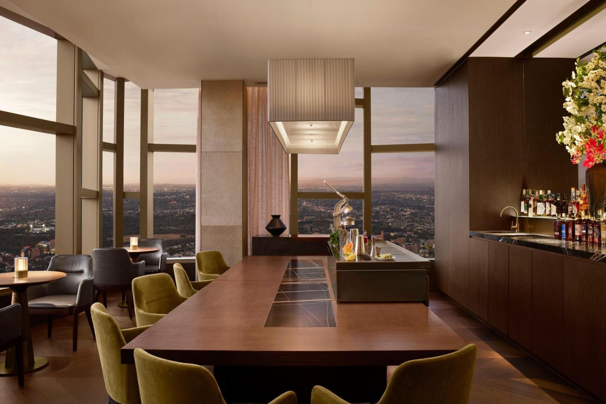 The Ritz-carlton, 5*