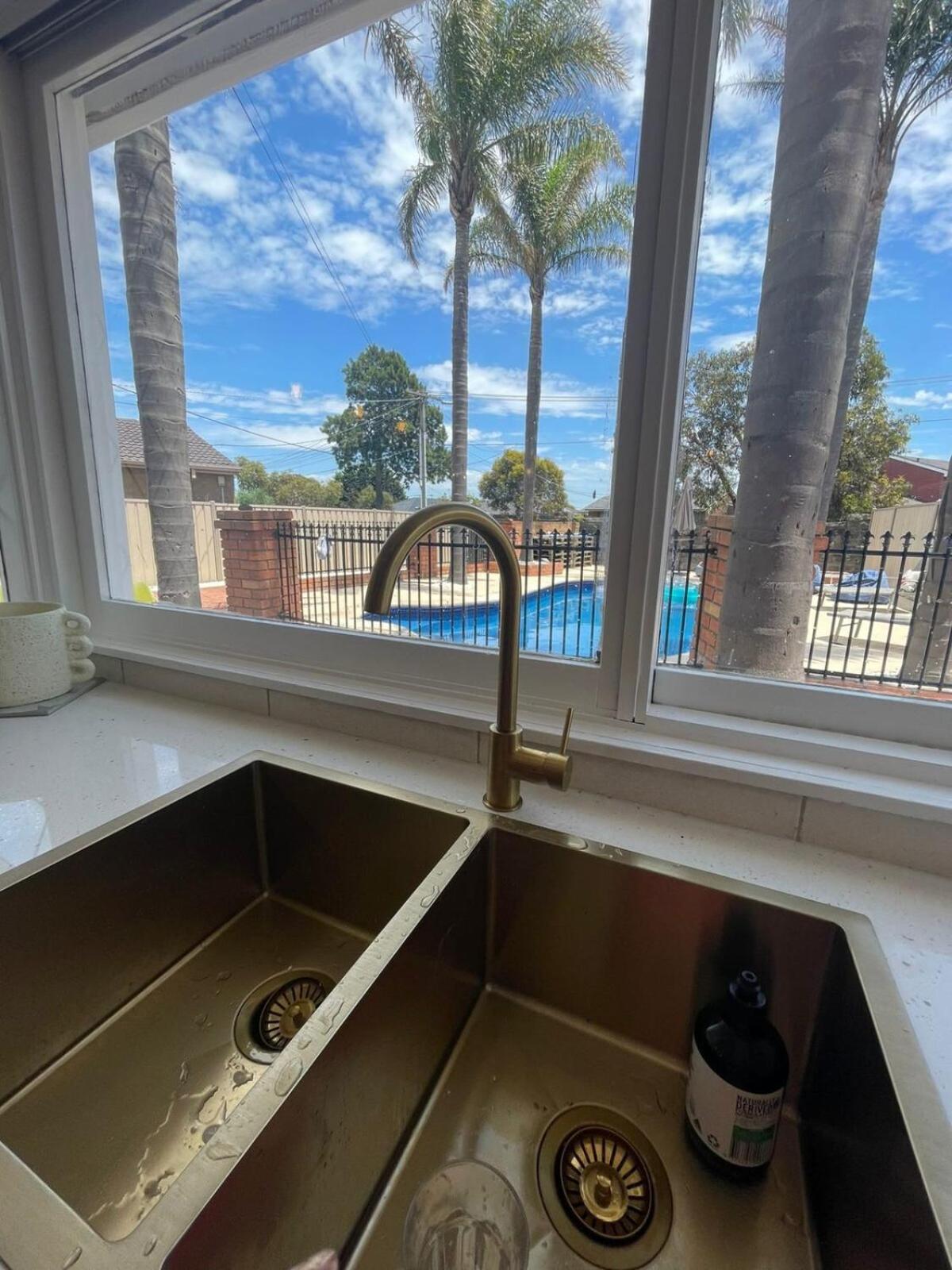 Holiday home Evies White House Oasis I Pool & Close To Airport Melbourne