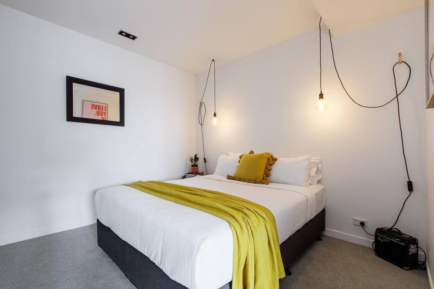 The Sweet Escape - Chic With Rooftop Pool Apartment *