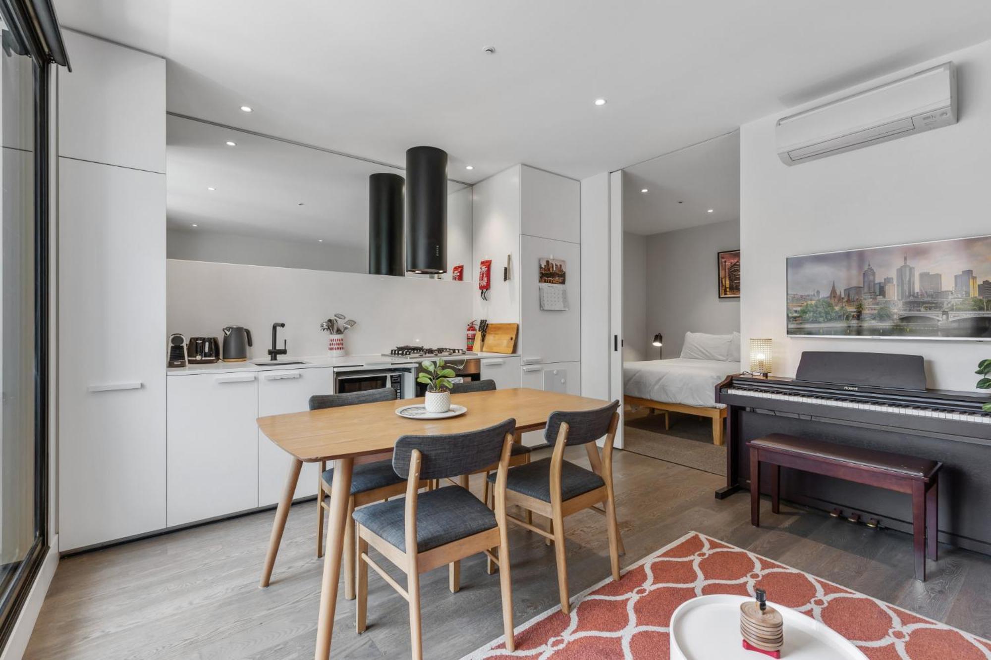 Lovely & Quiet 2-bed In The Heart Of Carlton Apartamento