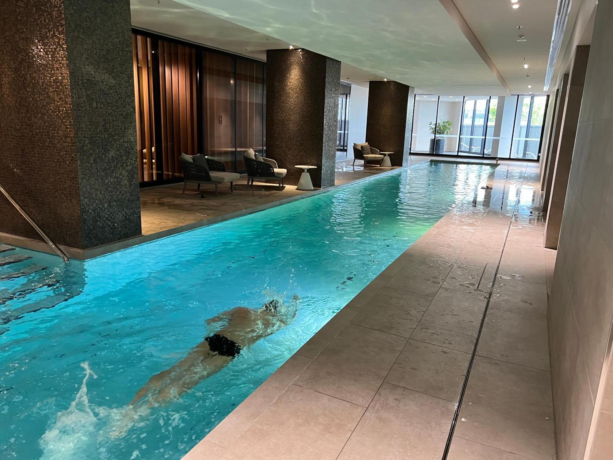 Apartment Edge Waterfront Townhouse Melbourne