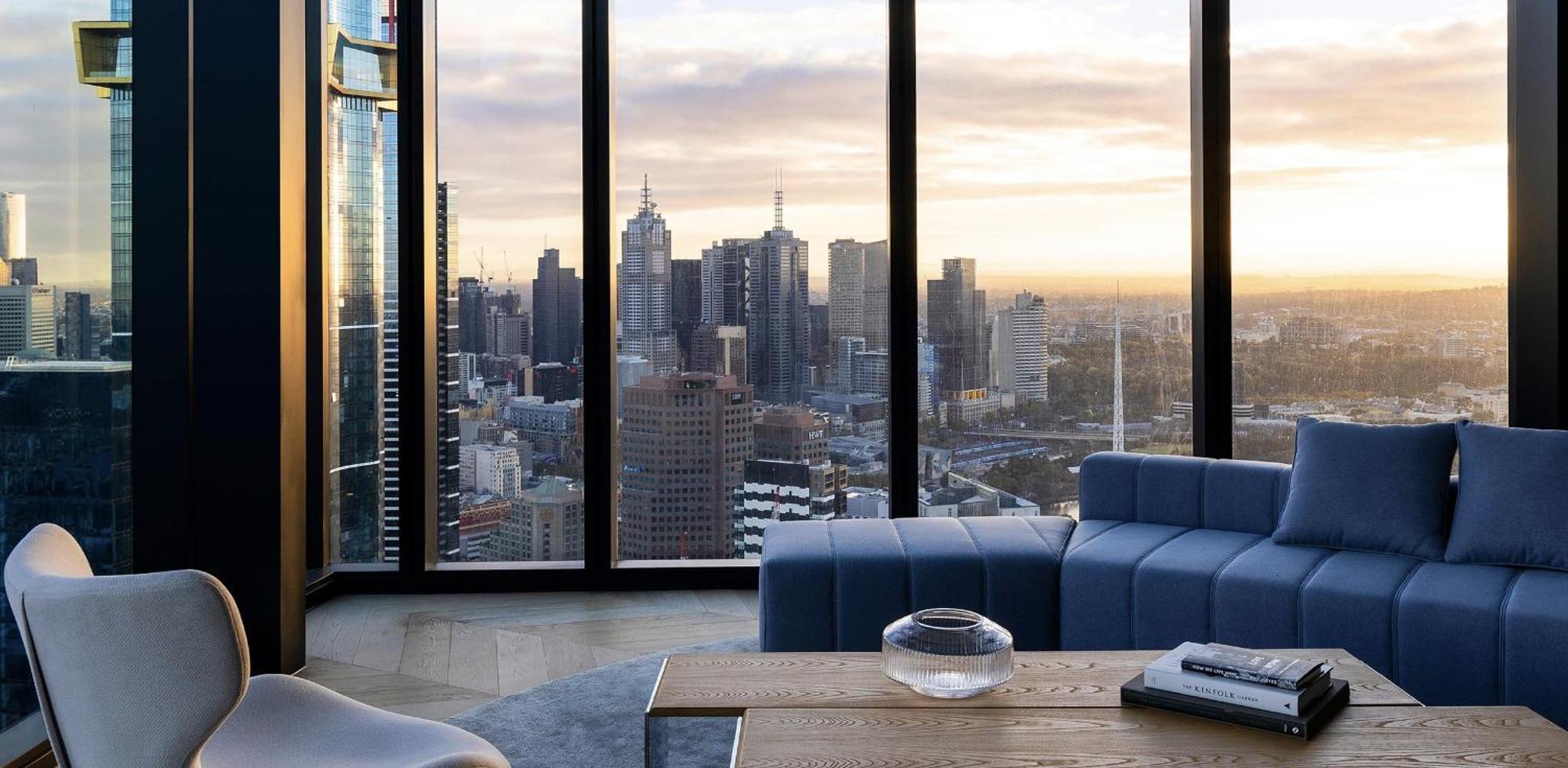 Apartment Essence With Bay Views & Parking