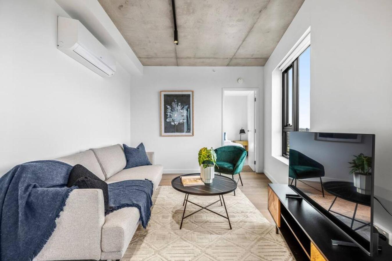Stunning Stature Southbank 1 Bed Apartment Melbourne