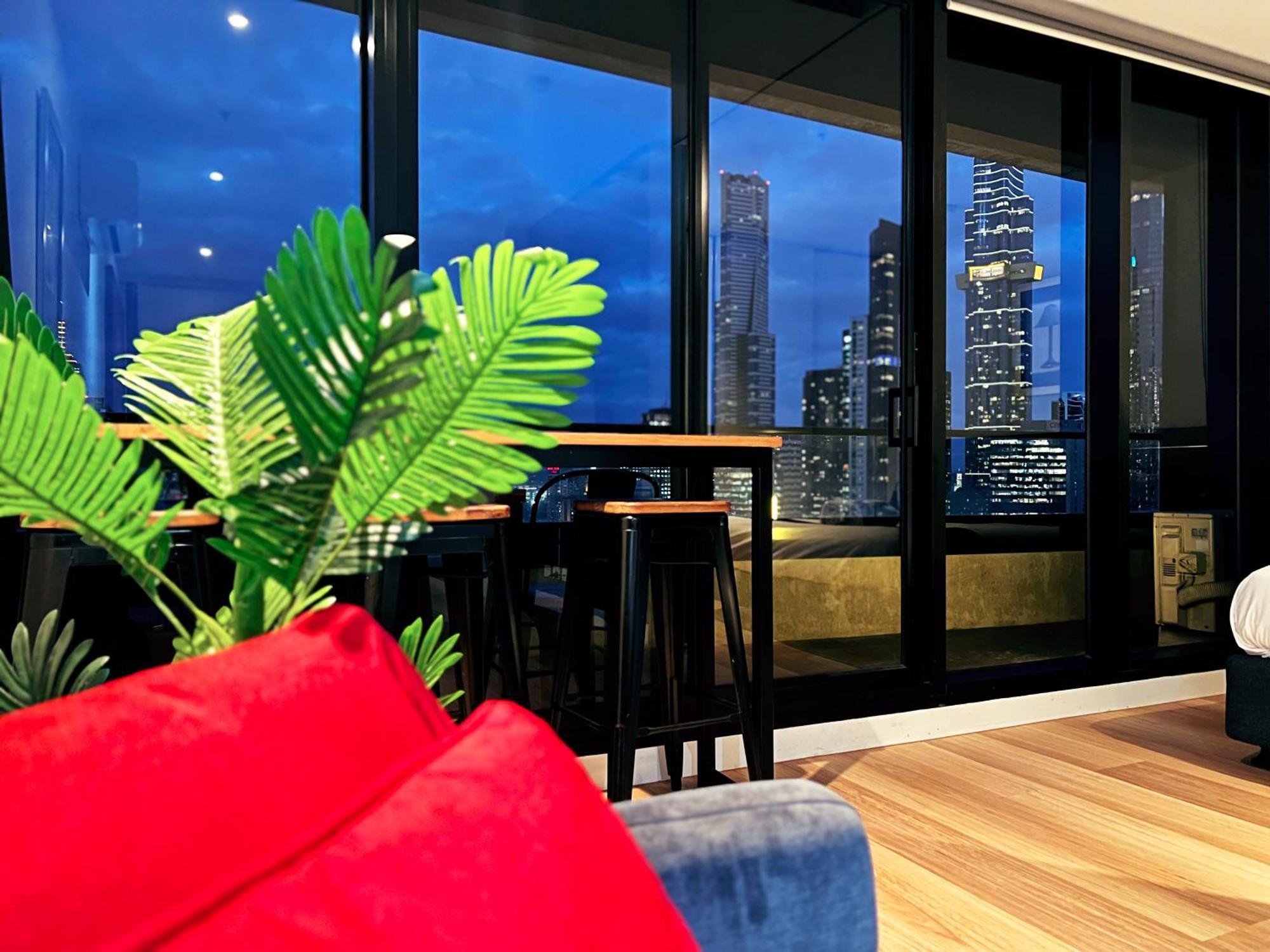 Aparthotel Aura On Flinders Serviced