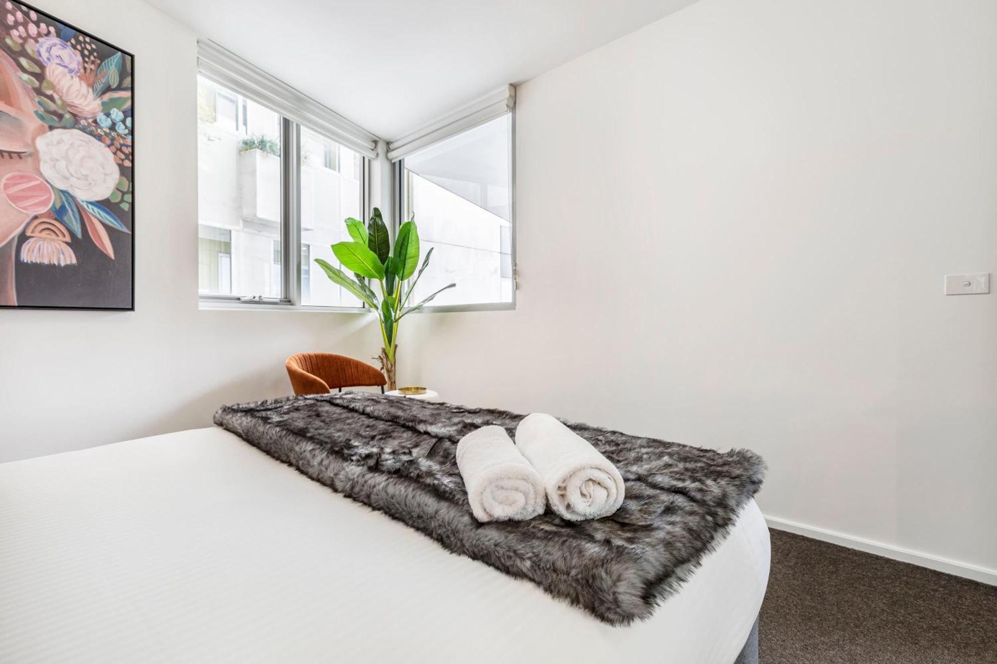 In The Heart Of Richmond - 1693 Apartment