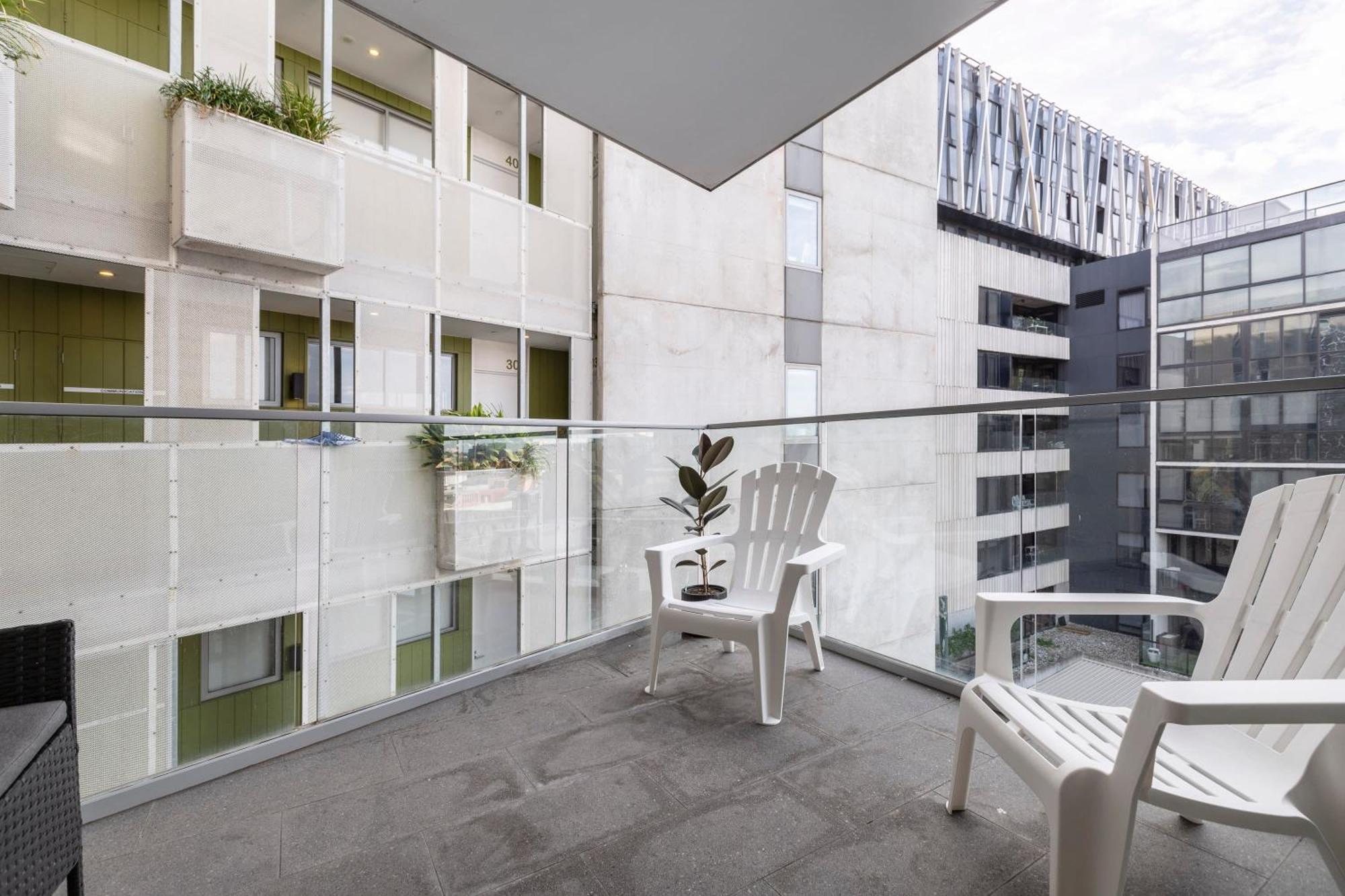 In The Heart Of Richmond - 1693 Apartment *