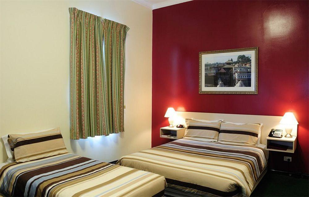 Brunswick Tower 3* Melbourne