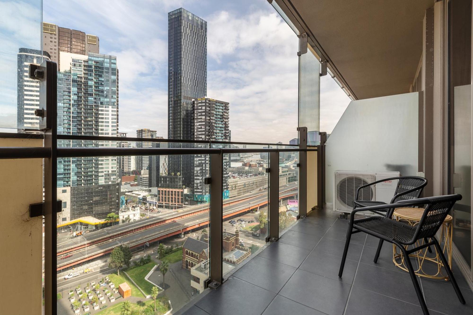 Apartment ☆of Southbank☆parking☆balcony☆views☆wifi☆ *