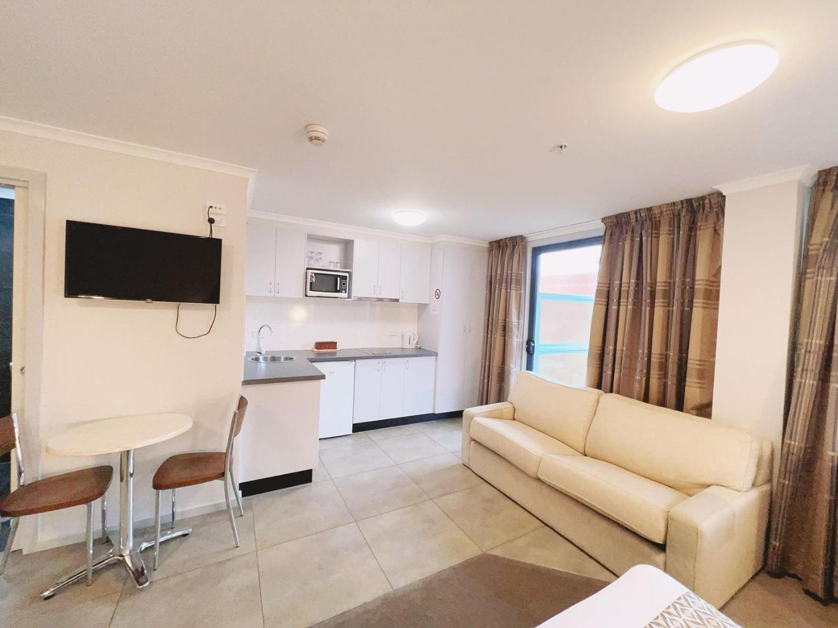 Carlton Lygon - Close To Uni 3* Melbourne