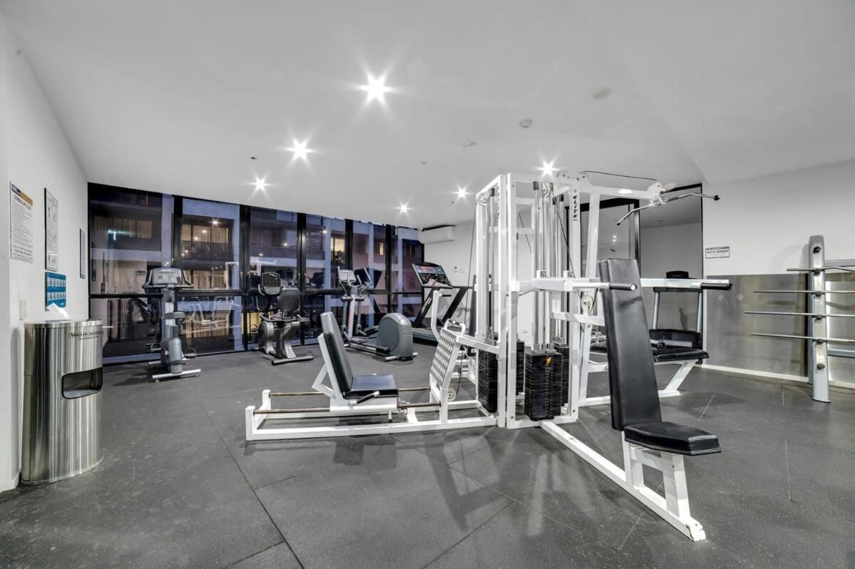 Breathtaking Docklands Water View Apt W Parking * Melbourne
