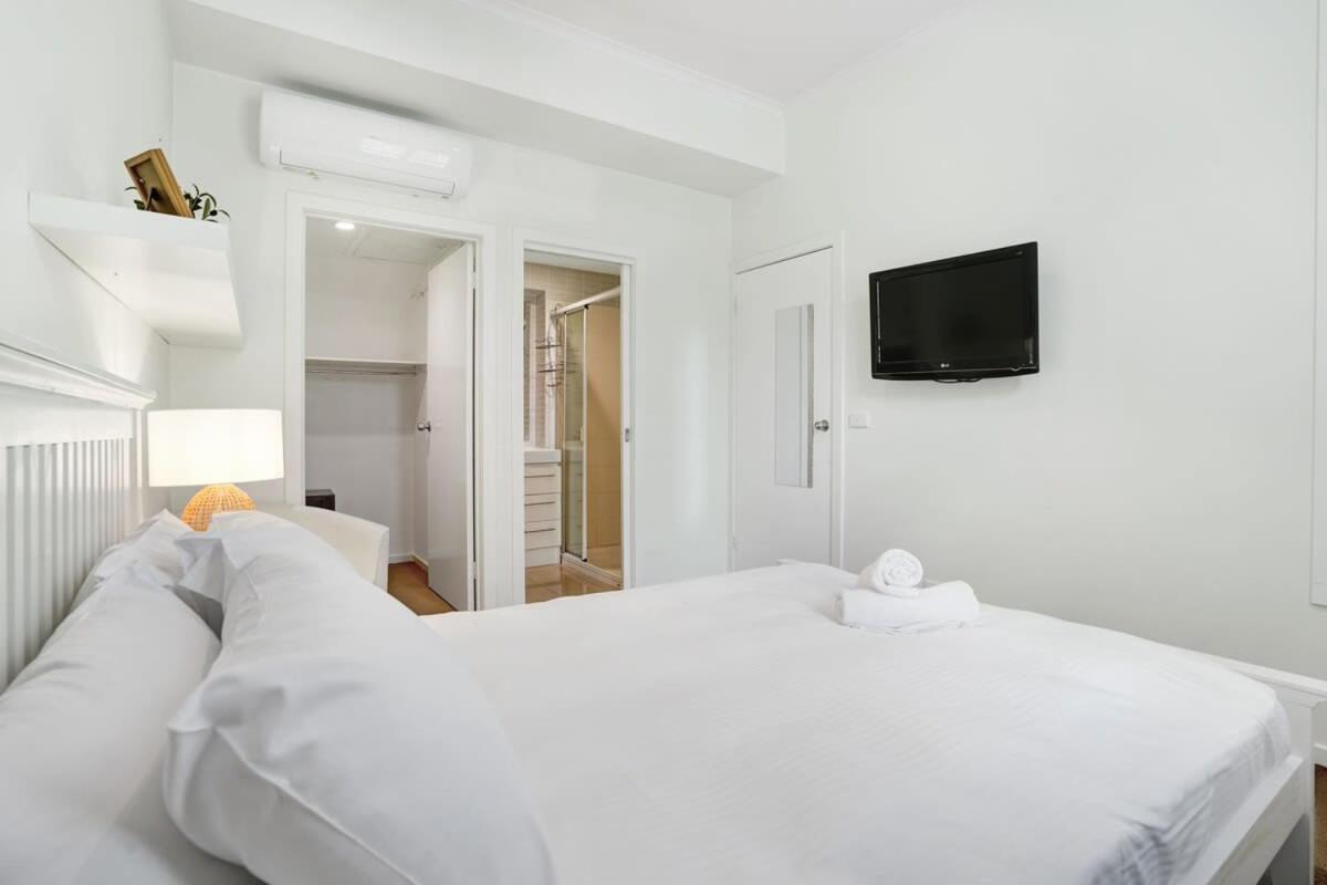 Bahay bakasyunan Elwood Elegance By The