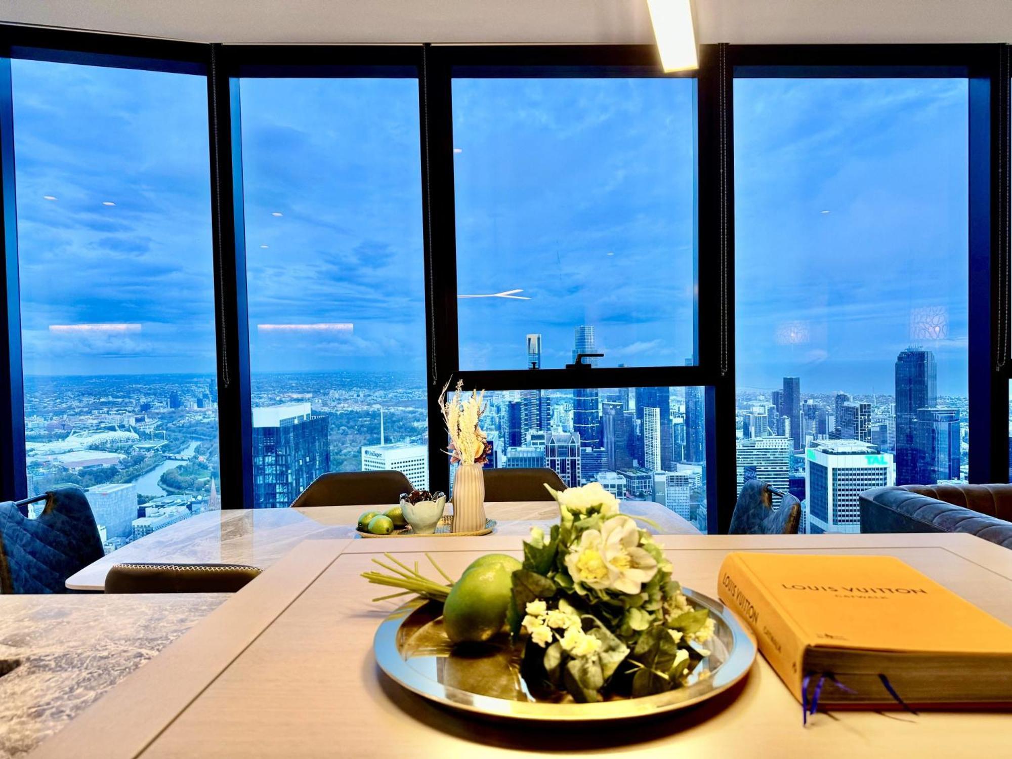 Sky High 3 Beds Melbourne