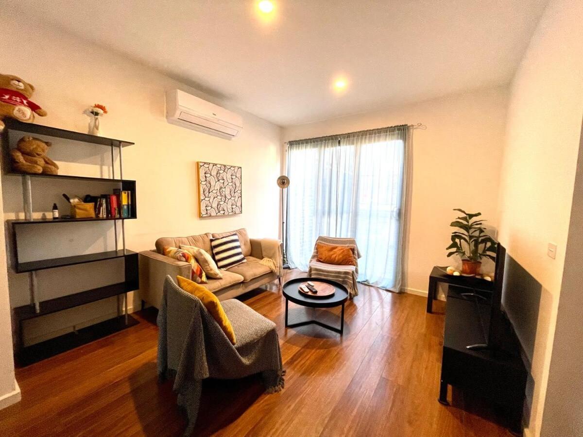 3br Pure Luxury & Elegant In Latrobe