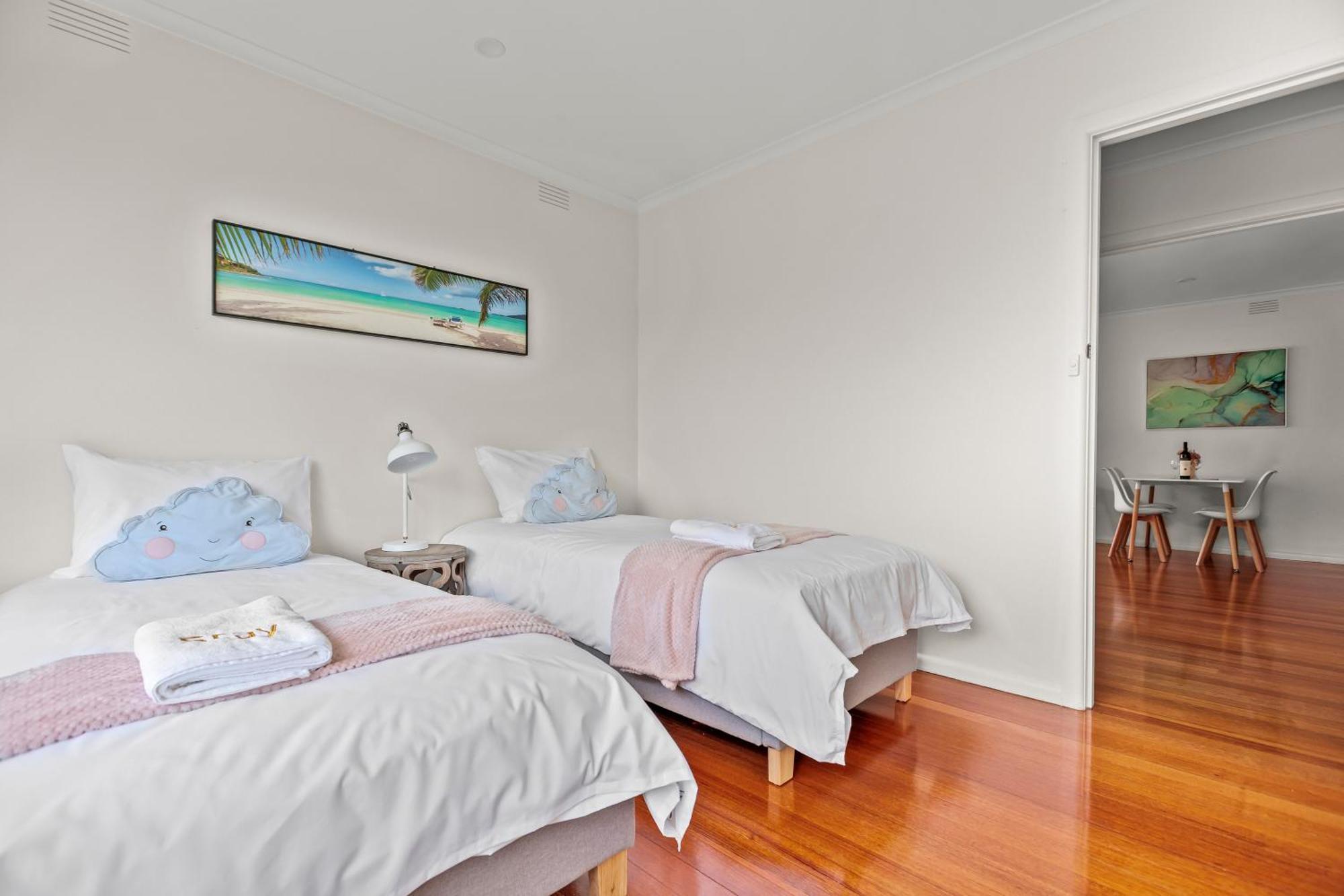 Stayau 2brm Family House Hampton Holiday home *