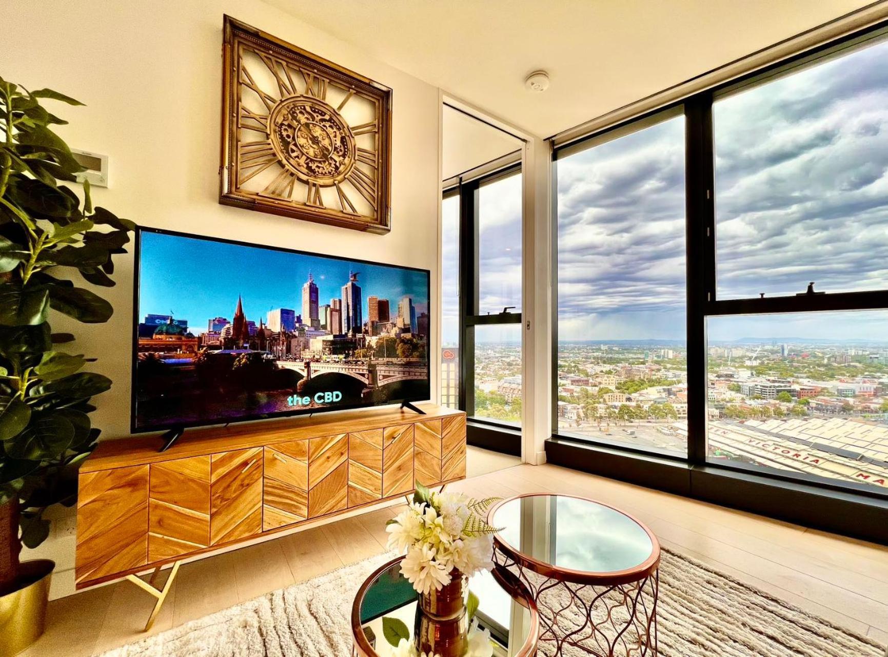 Apartment Highrise Location 2baths *