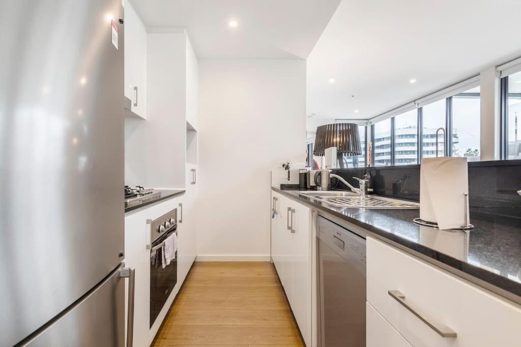 Apartment Bay Street Terrace - Spacious Indoor-outdoor Design Melbourne