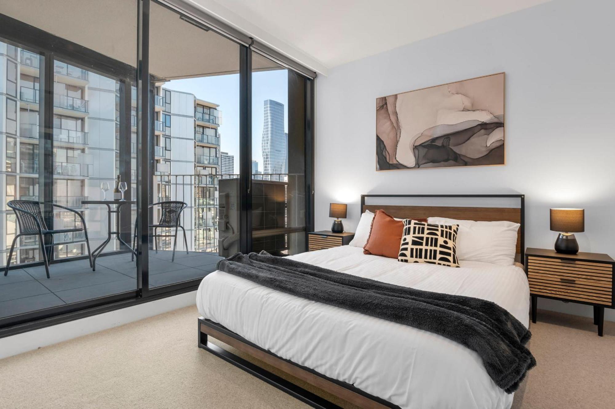 Apartment Rooftop Pool Stunning At Marvel Stadium With Free Parking