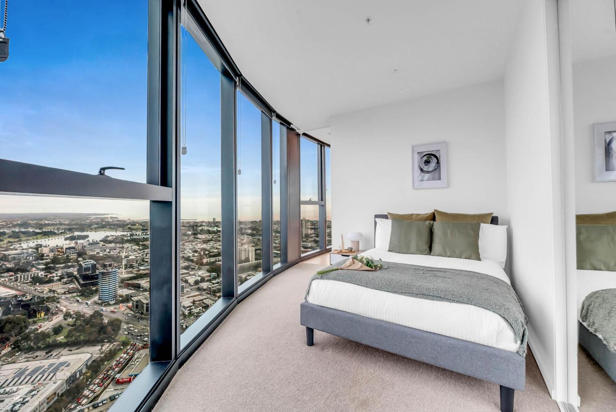 Apartamento Luxe Panoramic 3 Bedroom Penthouse With Onsite Parking Melbourne