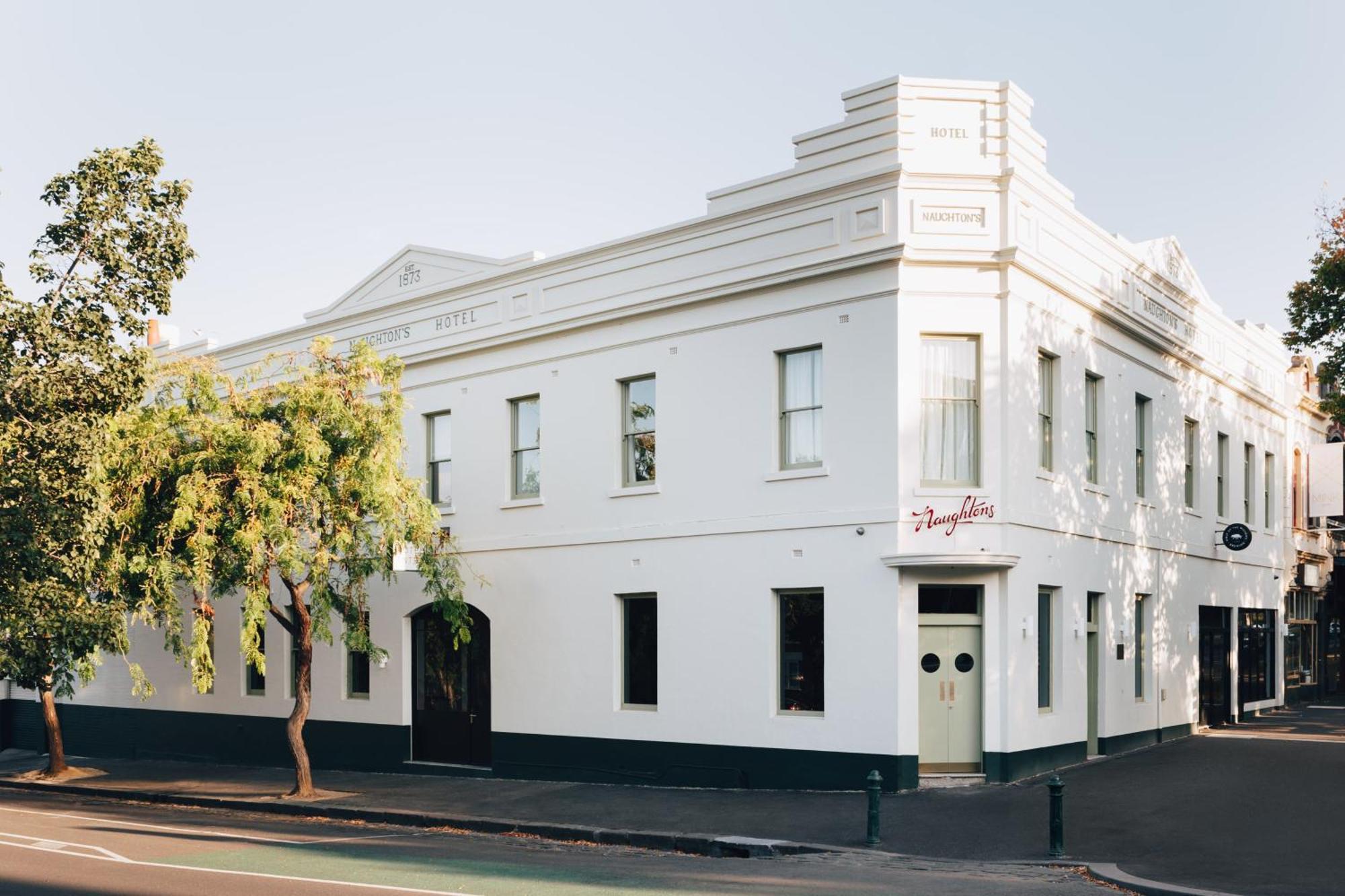Naughtons Hotel Hotel 3*