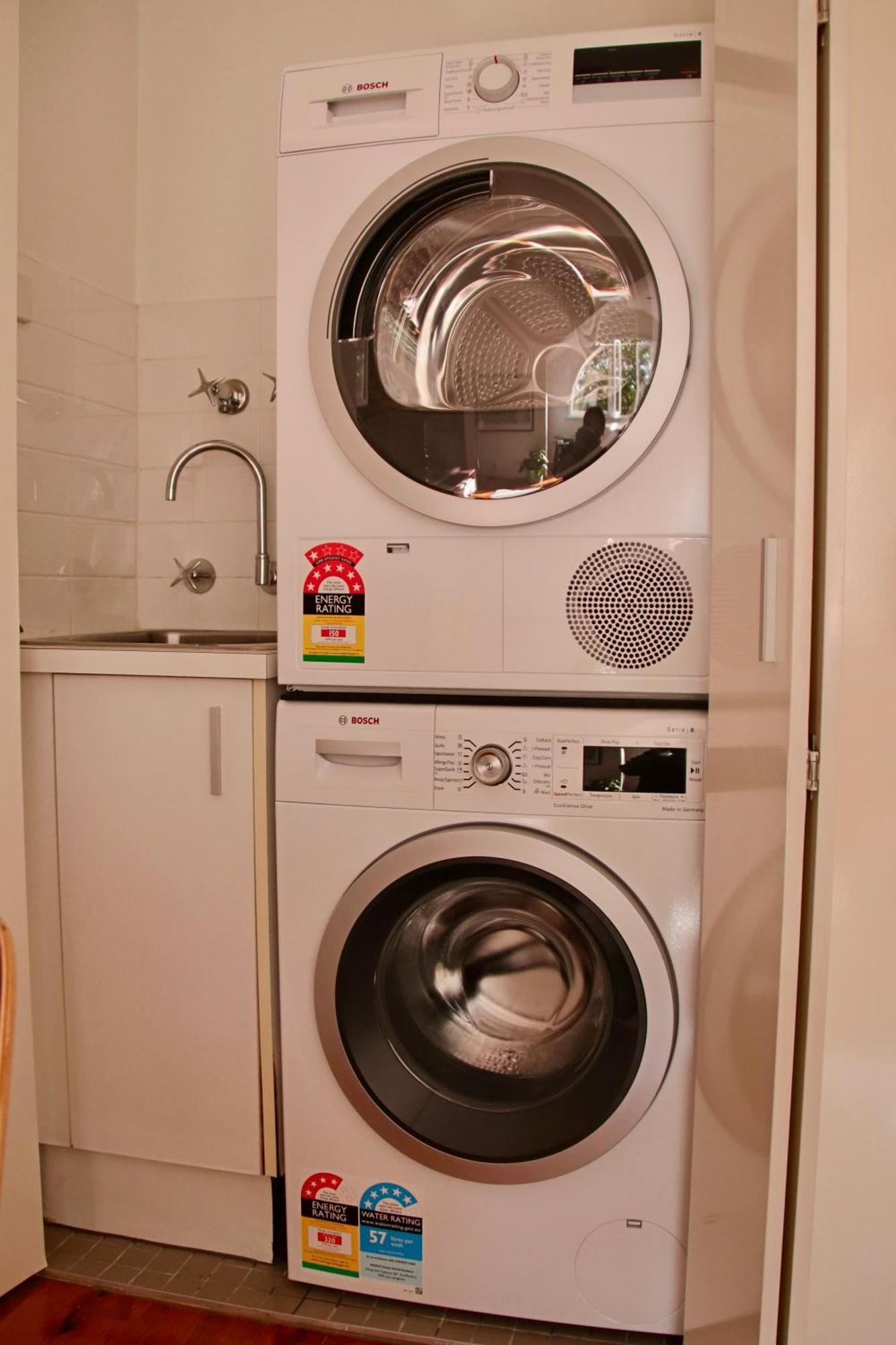 Apartment St Kilda - Have It All! Lake, Bay, City, Stadiums,museums,music,culture!