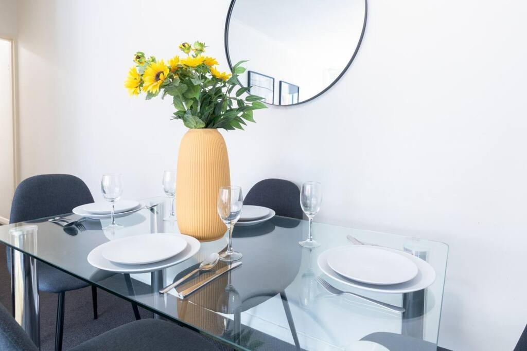 South Yarra Urban Haven Apartment