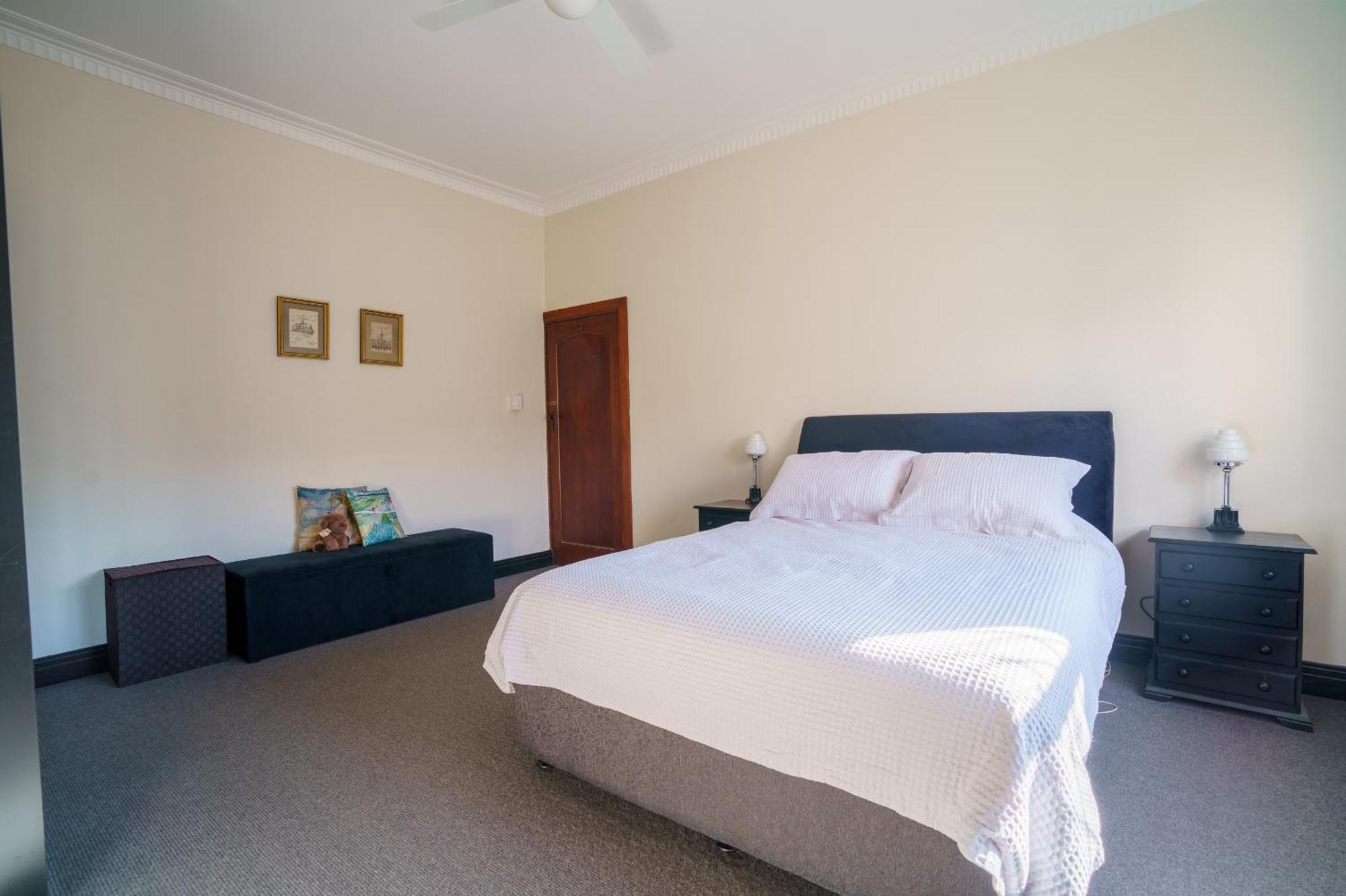 Elegant Caulfield North Family Holiday home Melbourne