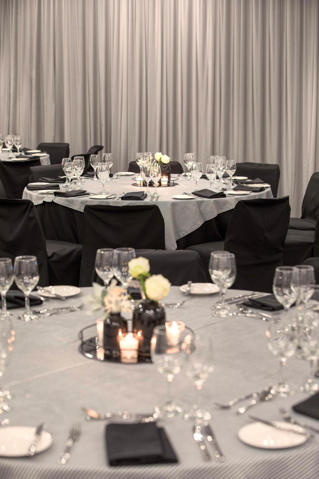 Radisson On Flagstaff Gardens 4* Melbourne