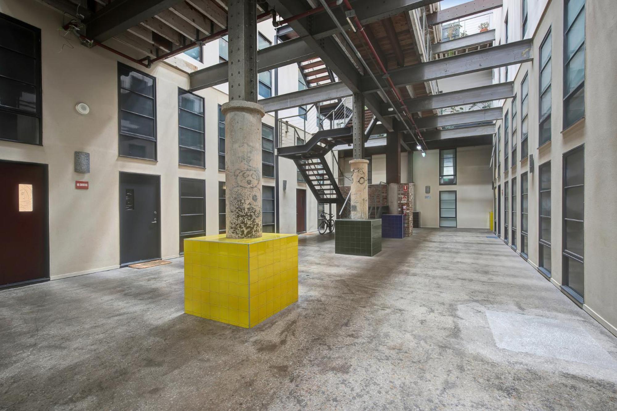 Apartment Chocolate Factory Warehouse 1-bedroom Loft Melbourne
