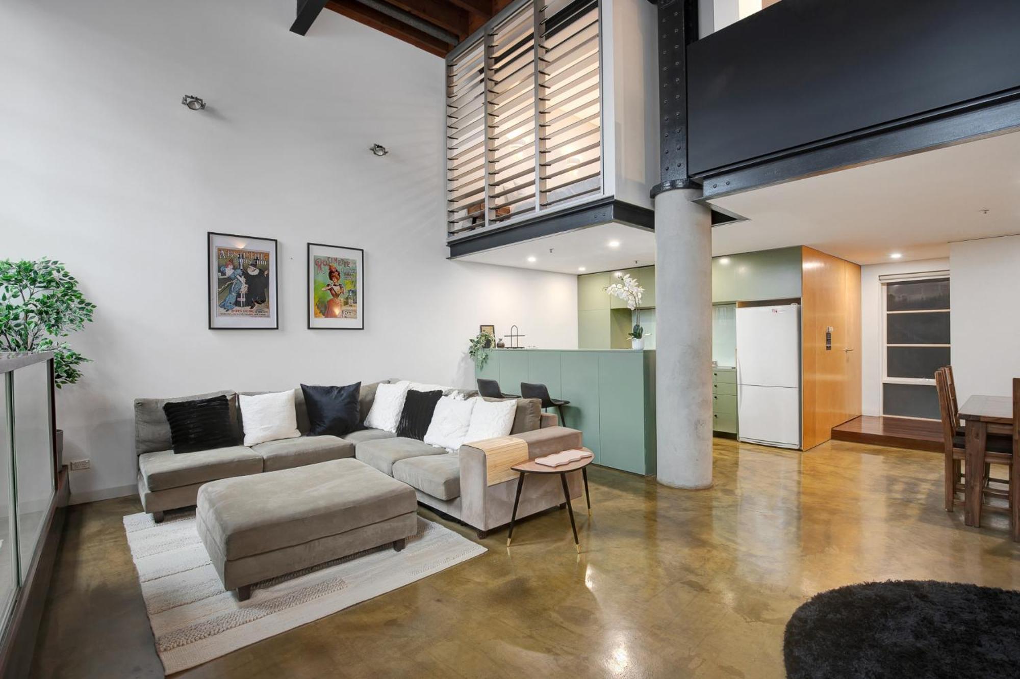 Chocolate Factory Warehouse 1-bedroom Loft Melbourne