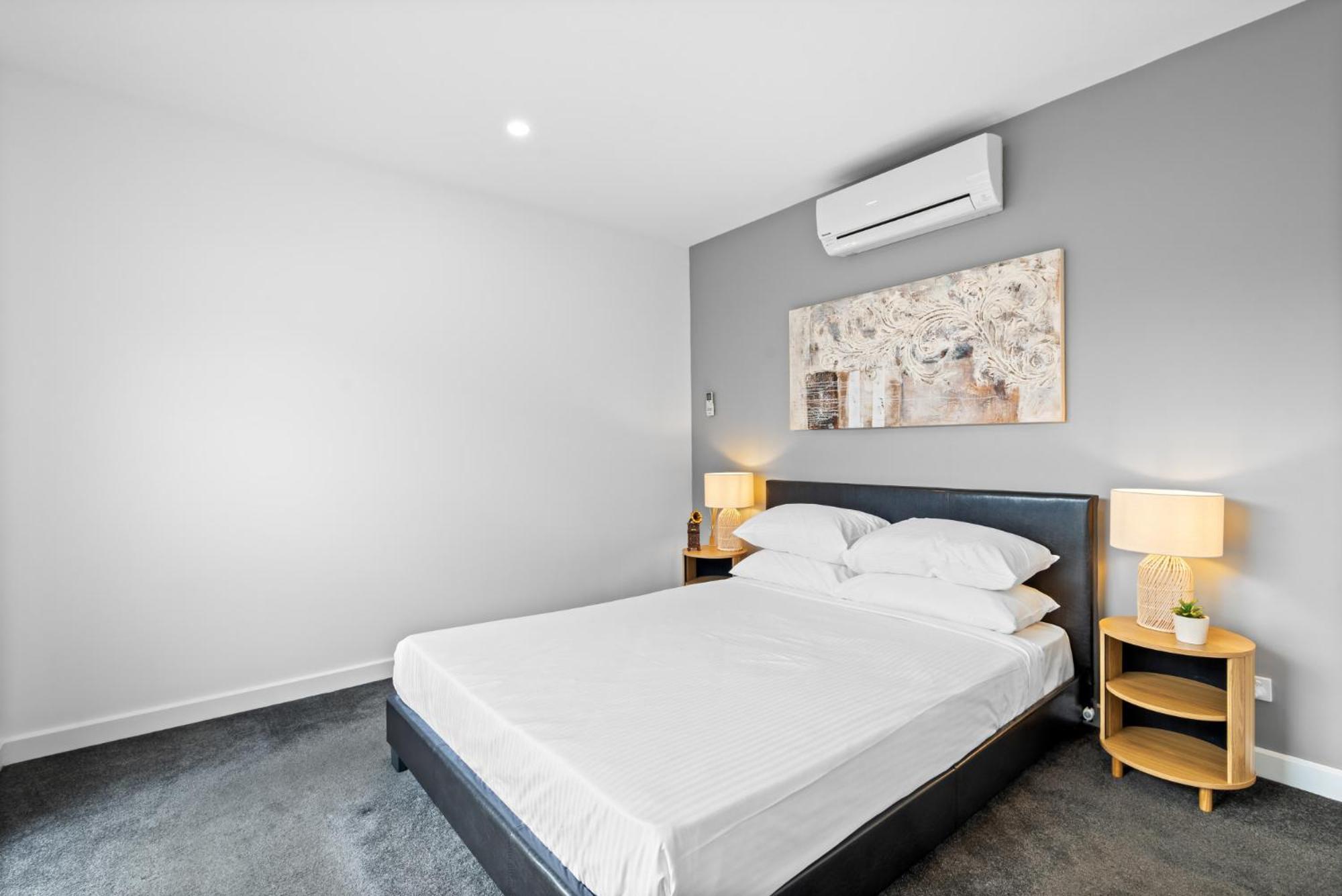 Modern 2-bed In Brunswick With Courtyard Melbourne