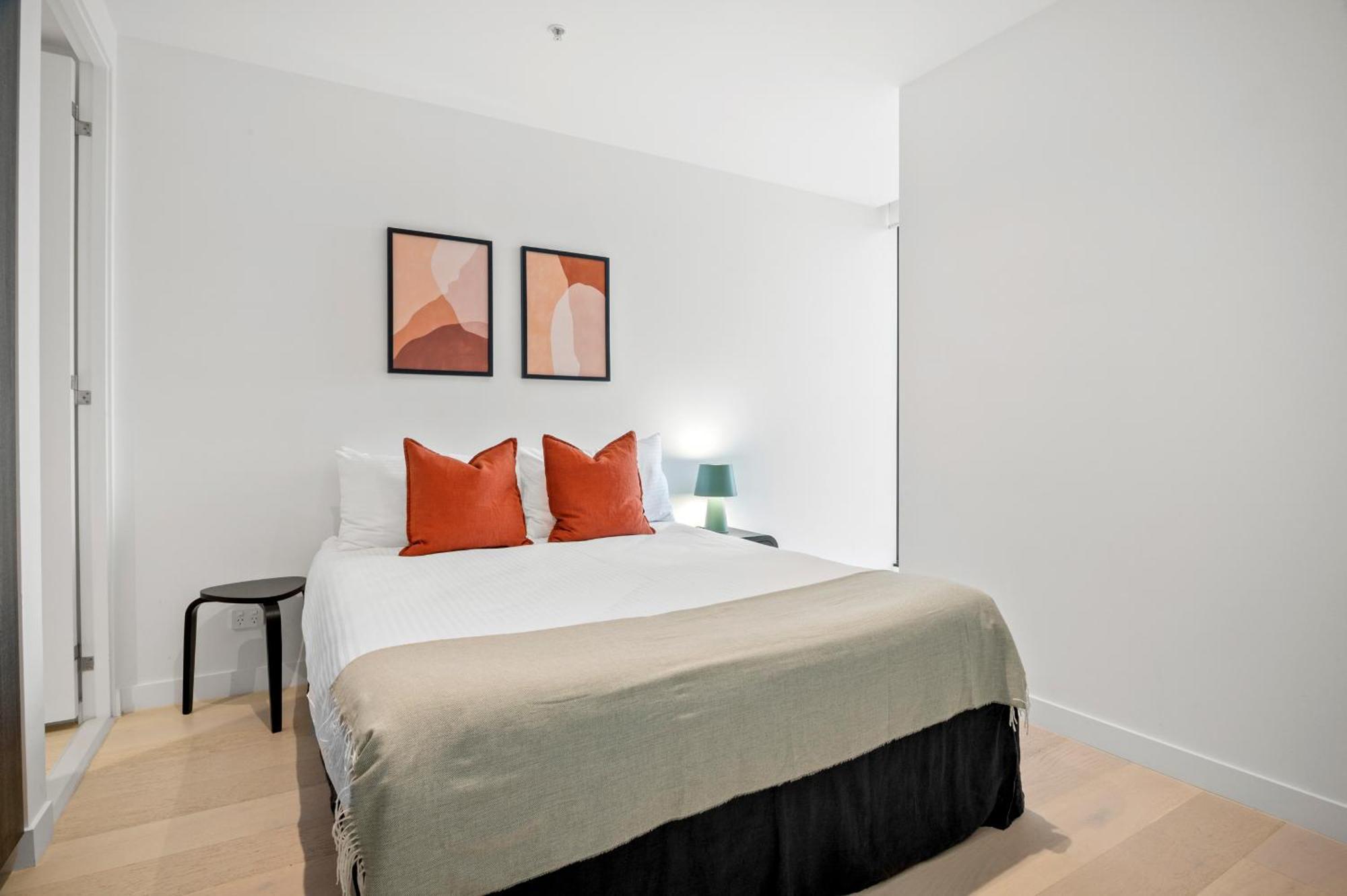 Modern, Luxury Oasis * Melbourne