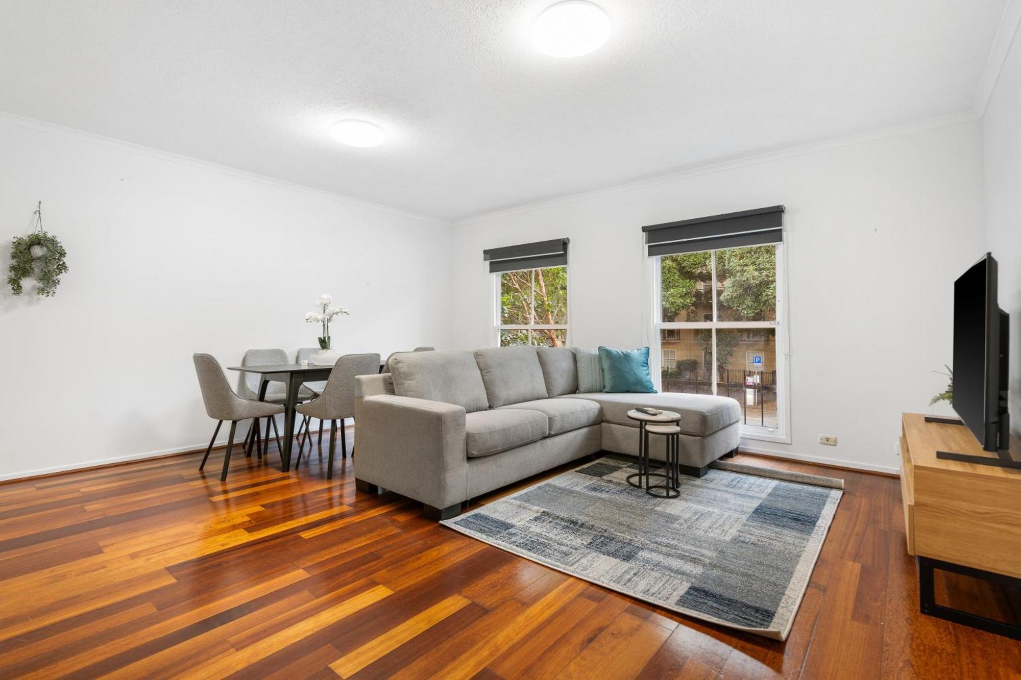 Coventry Gardens Family Escape -sleeps 4 Apartment Melbourne