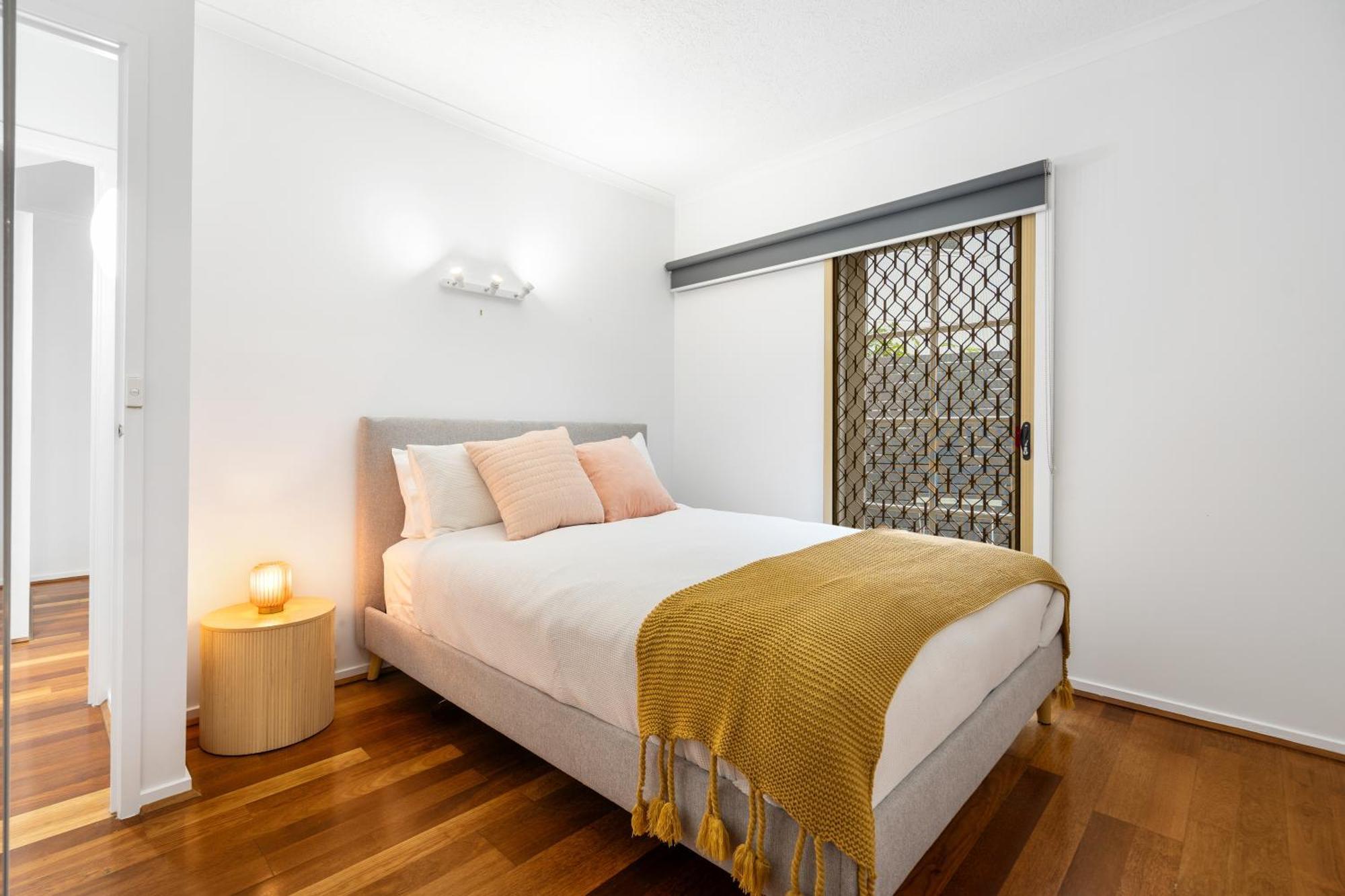 Coventry Gardens Family Escape -sleeps 4 Melbourne