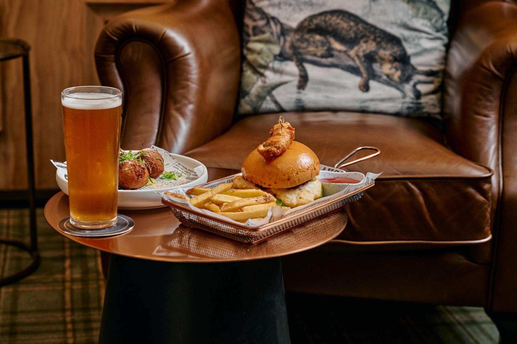 The Victoria 3* Melbourne