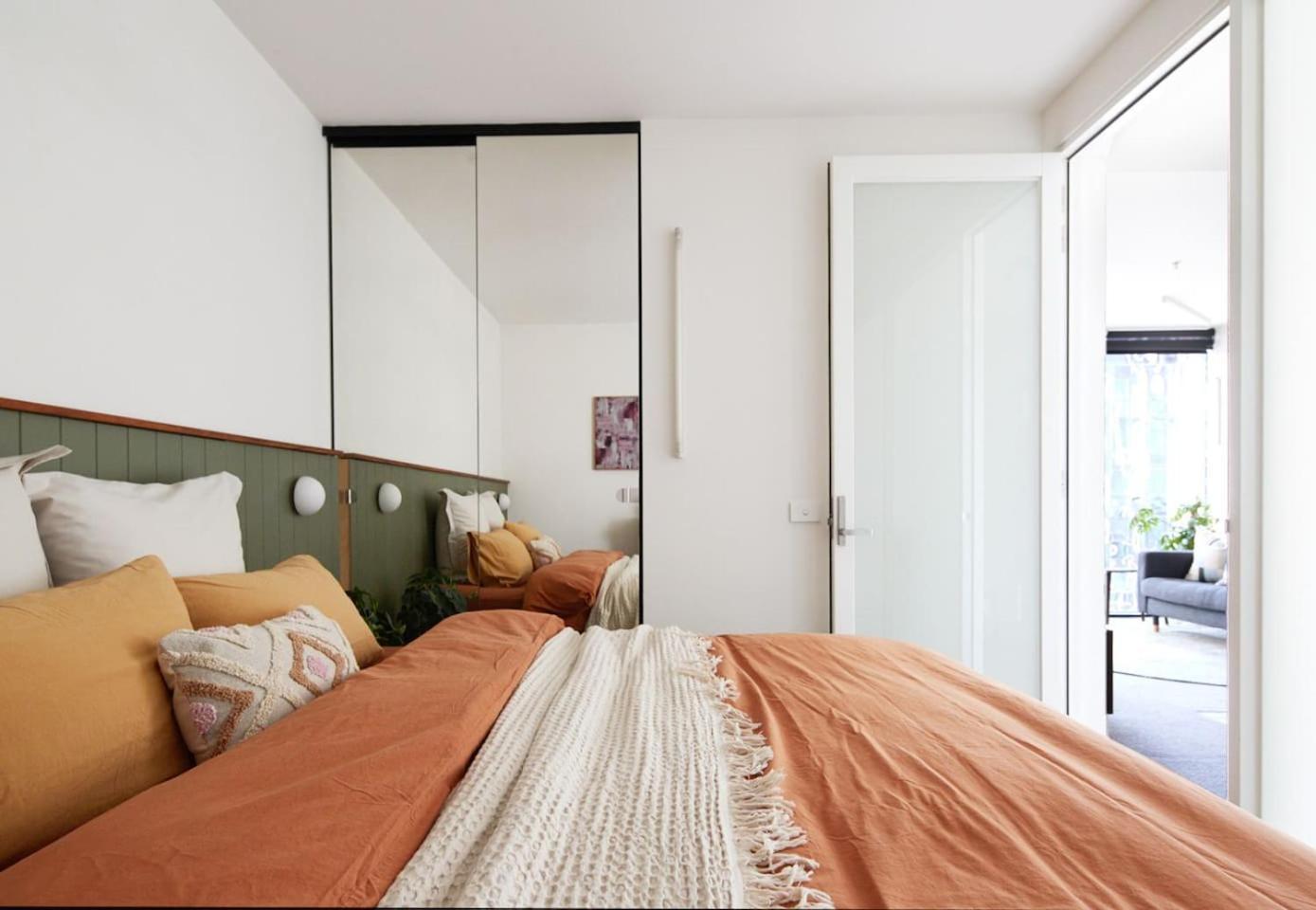 A'beckett Abode - A Stylish Sky-high Escape Apartment *