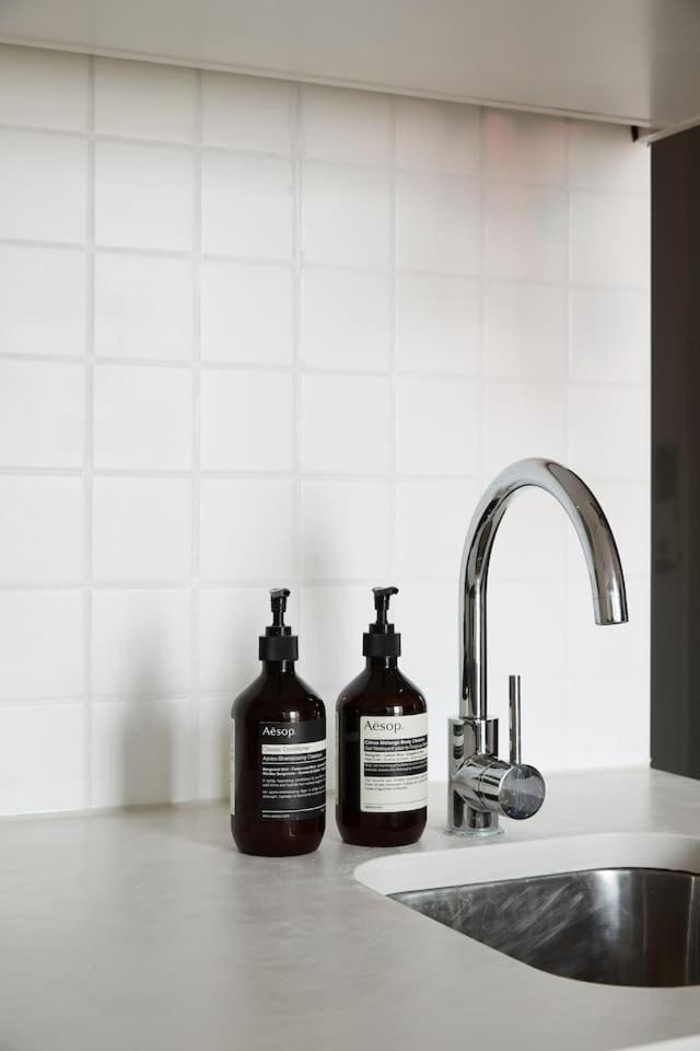 Apartment A'beckett Abode - A Stylish Sky-high Escape Melbourne