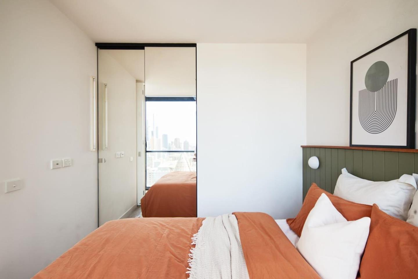 A'beckett Abode - A Stylish Sky-high Escape * Melbourne