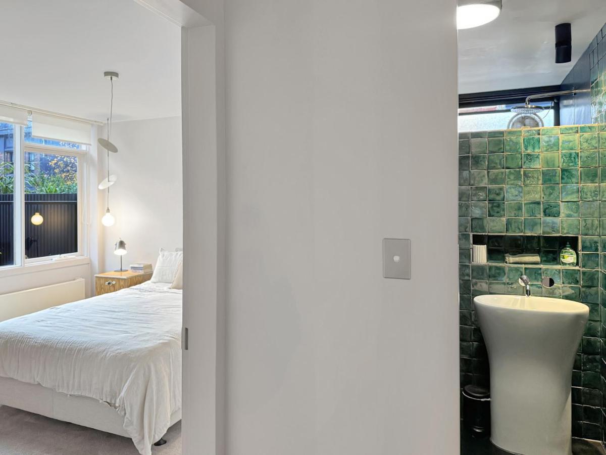 Garden Oasis In The Heart Of Fitzroy Apartment *