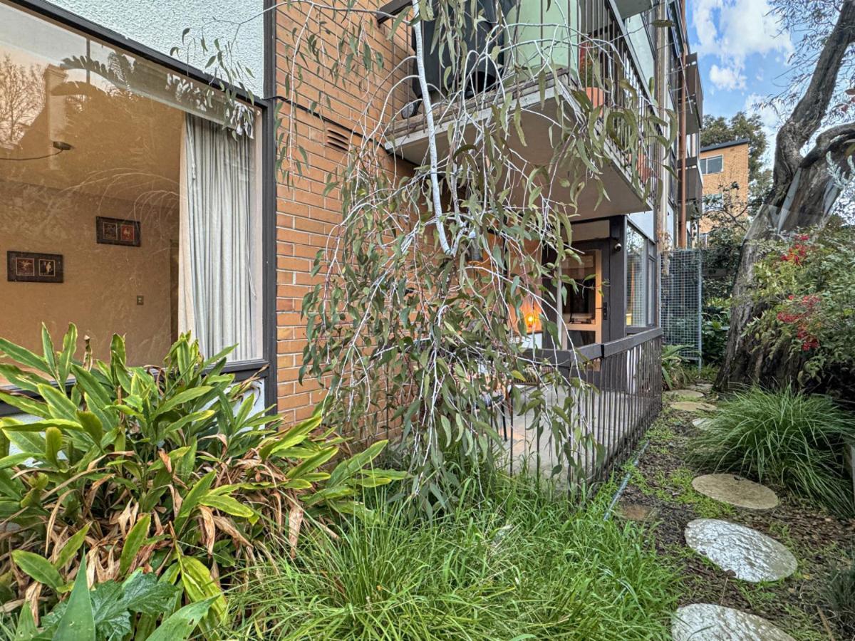 Apartment Garden Oasis In The Heart Of Fitzroy