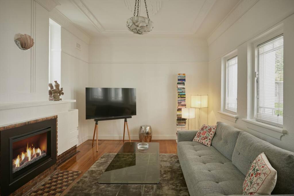 Apartment Boutique Art Deco Apt, Beach, Park, Shops, Cafes F1